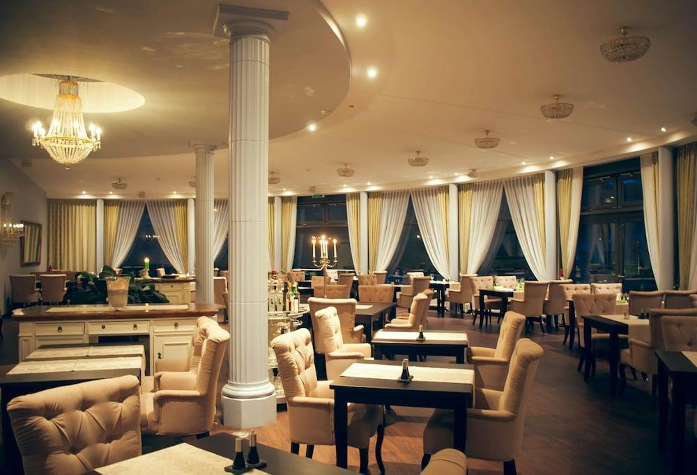 Hotel Prinzenpalais Бад-Доберан Экстерьер фото